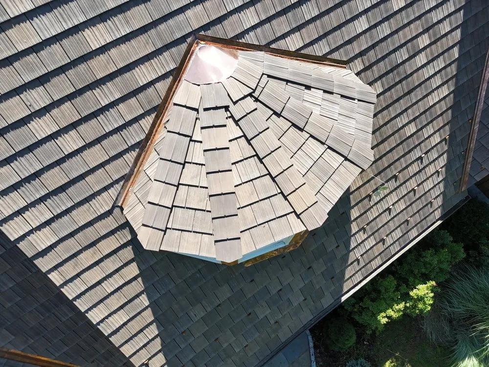 Slide of Gunner Roofing