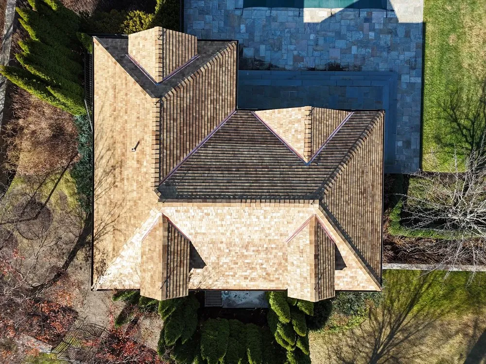 Slide of Gunner Roofing