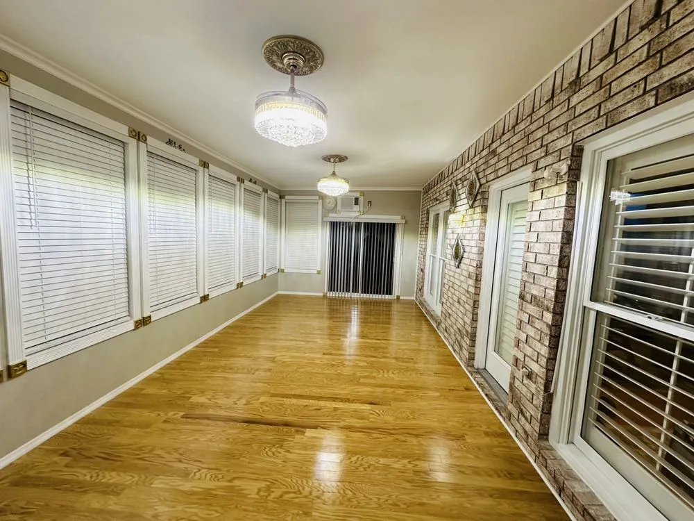 Slide of Gunn's Construction