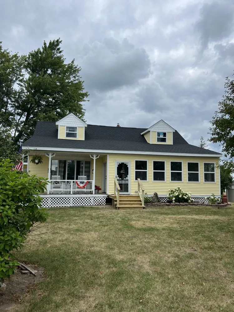 Slide of Guns N Hoses Roofing & Siding