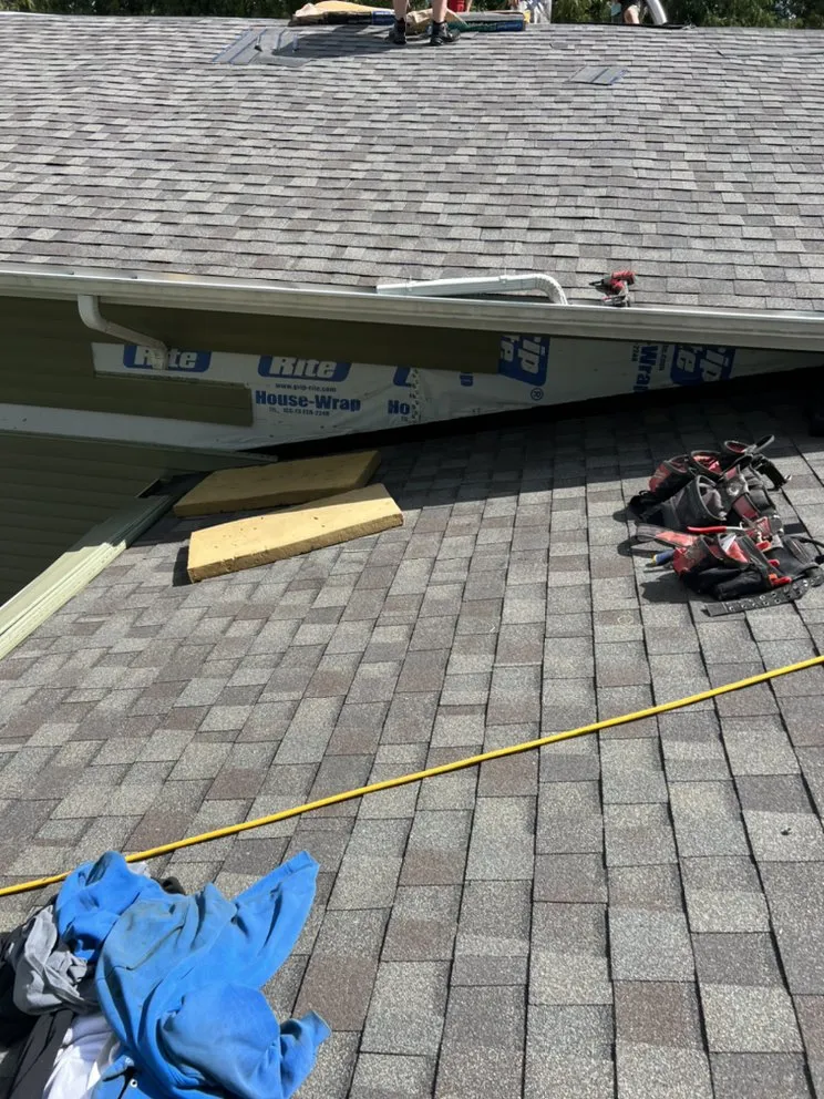 Slide of Guns N Hoses Roofing & Siding