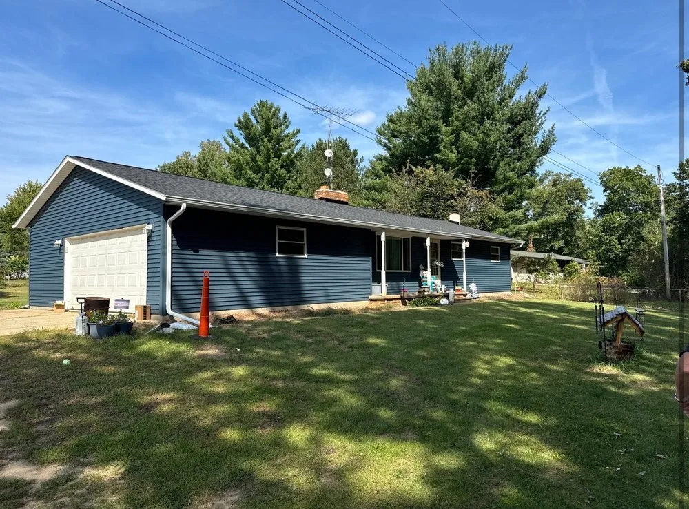 Slide of Guns N Hoses Roofing & Siding