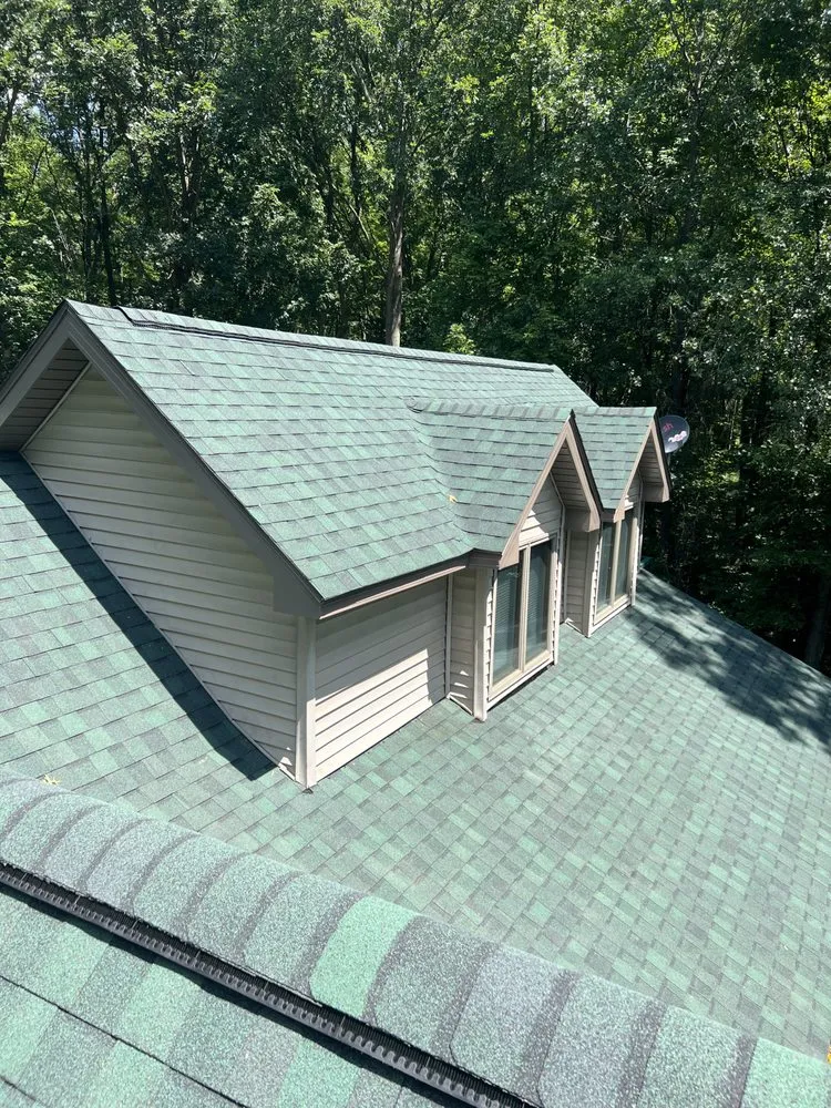 Slide of Guns N Hoses Roofing & Siding