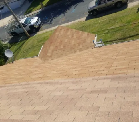 Slide of Guru Construction