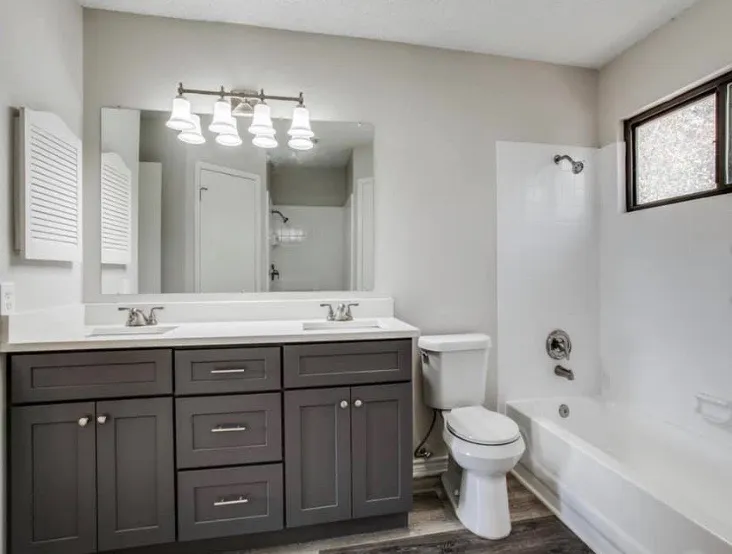 Slide of Gurus Roofing and Renovations