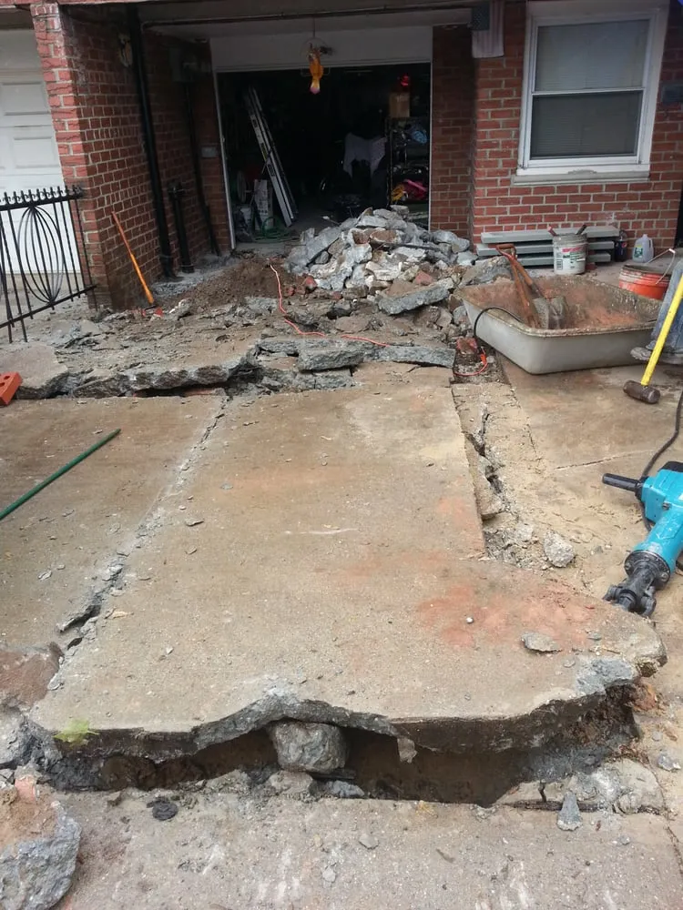 Slide of Gushi Construction