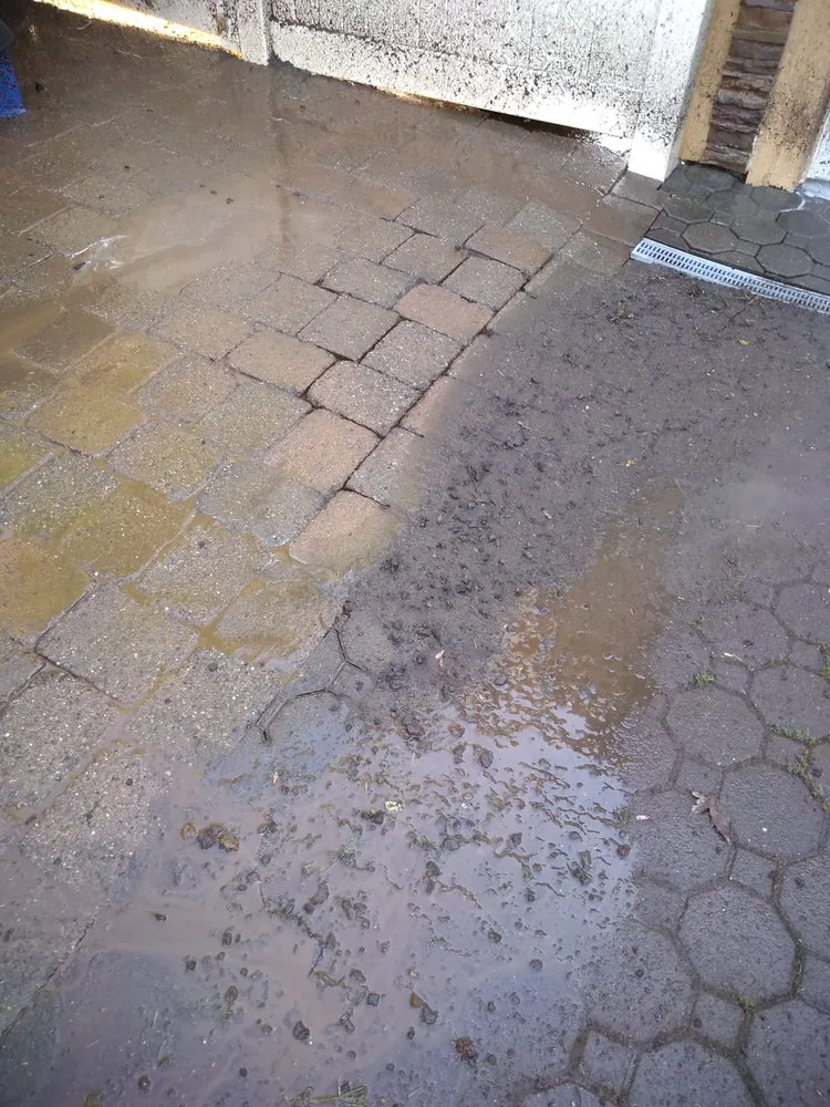 Professional roof installation in Brooks, OR by Gustavo's Pressure Washing