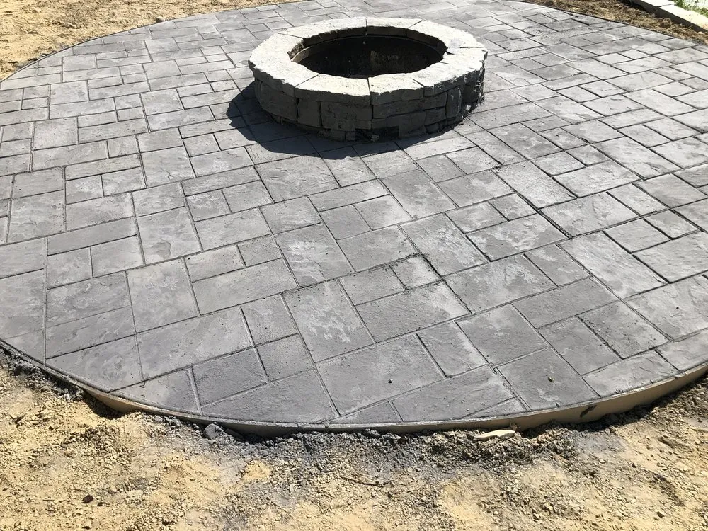 Slide of Gustum Enterprises