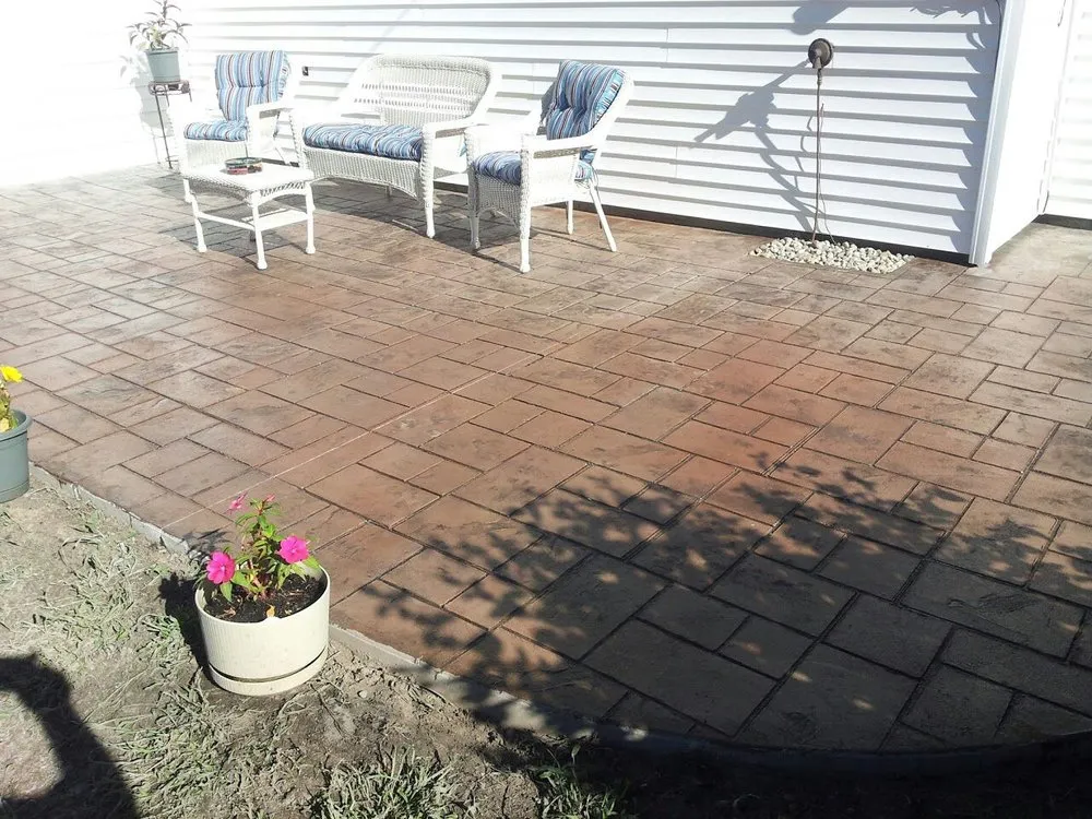 Slide of Gustum Enterprises