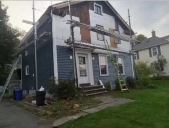 Slide of Gutama G Construction