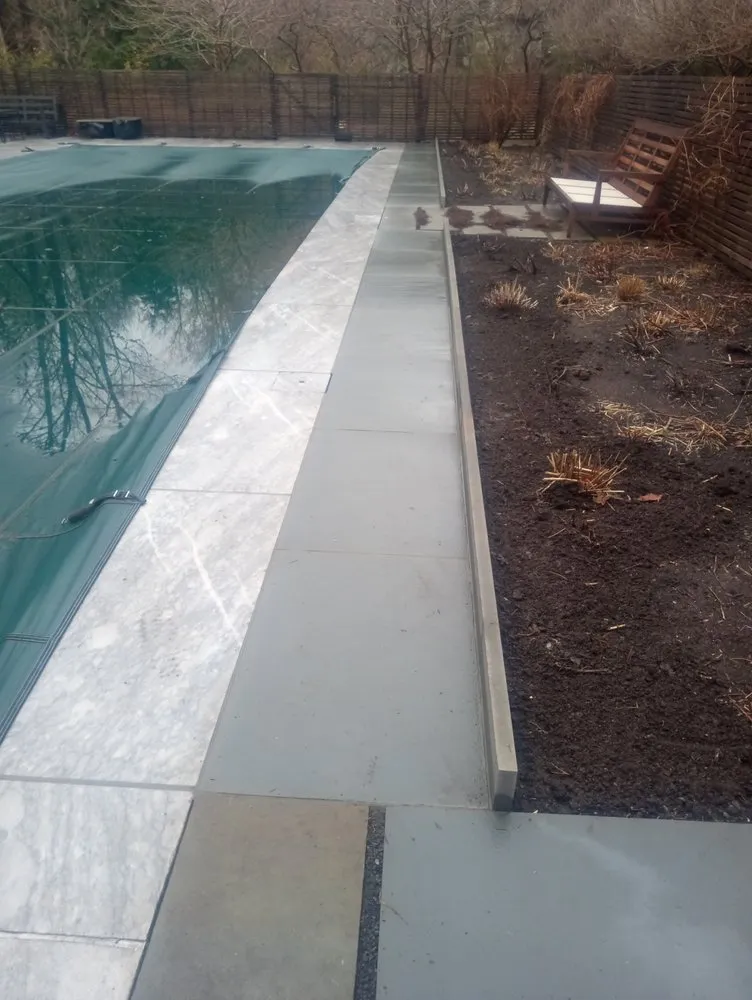 Slide of Gutama G Construction