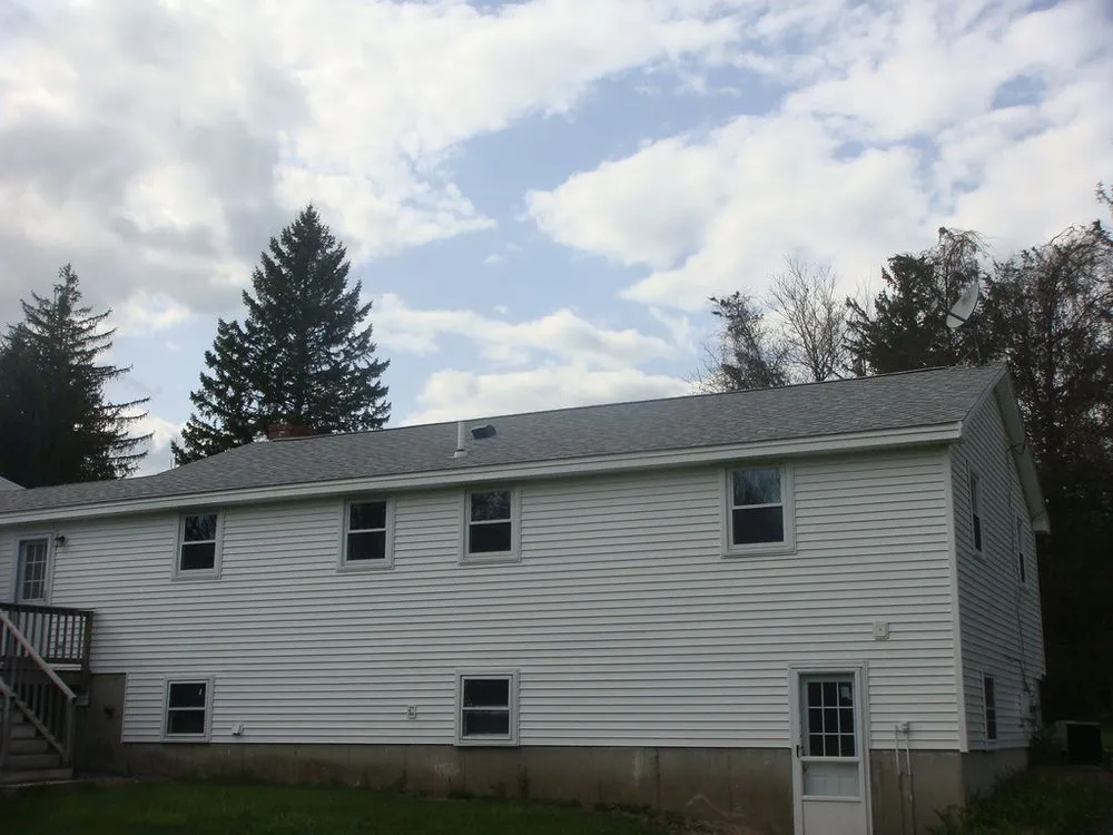 Slide of Guthrie Home Improvement