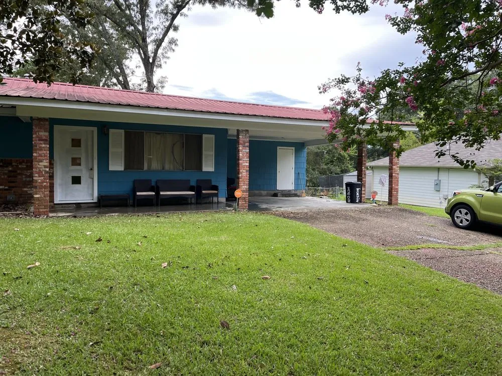 Slide of Gutierrez Home Improvement