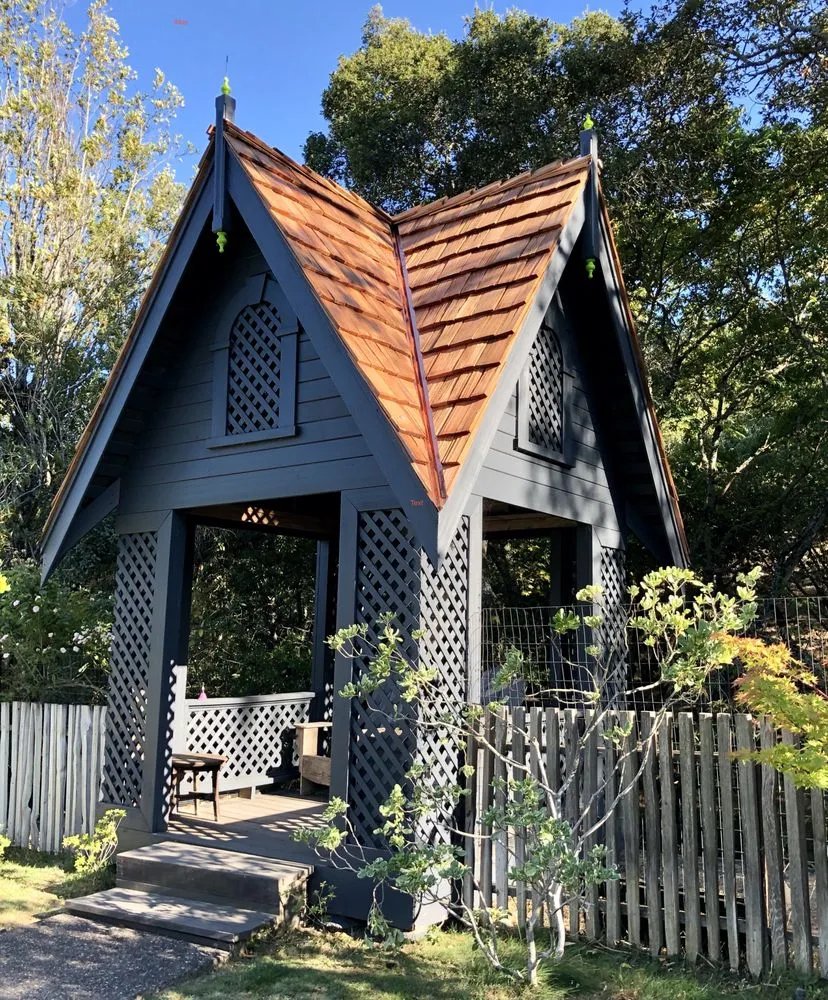 Slide of Gutierrez Roofing Company