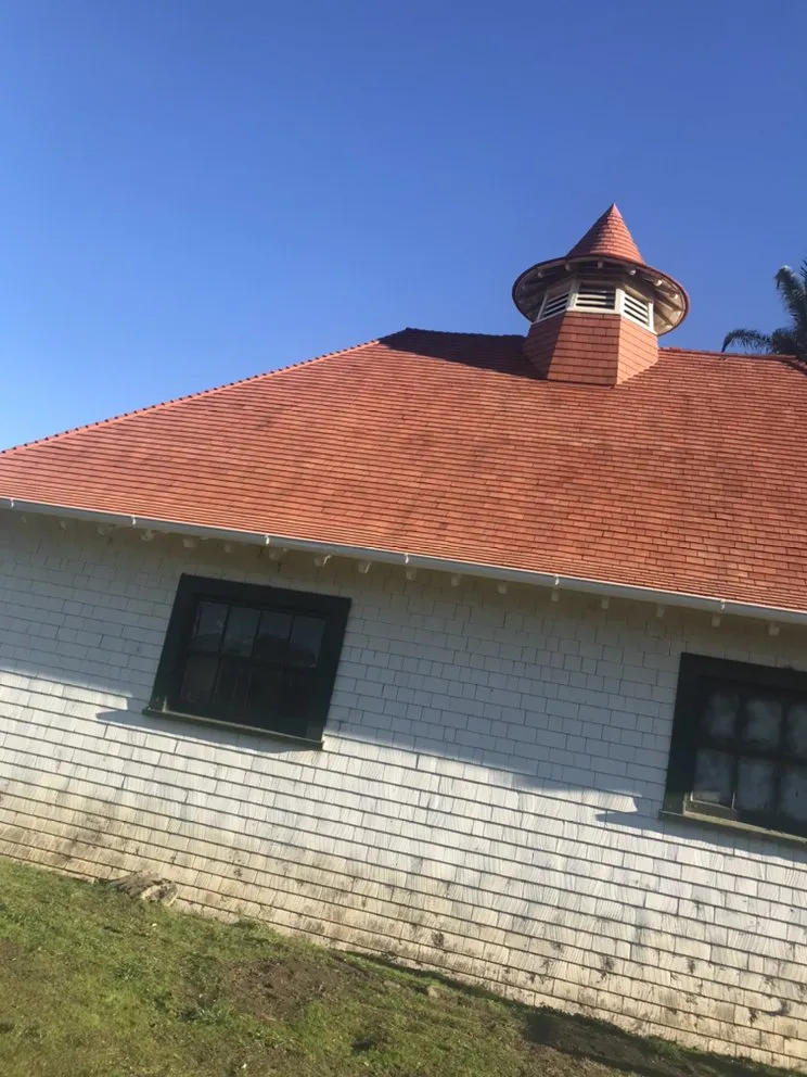 Slide of Gutierrez Roofing Company