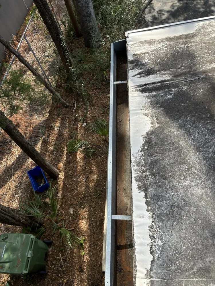 Slide of Gutter Be Clean