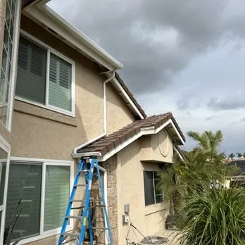 Licensed metal roofing installation in Corona Del Mar, CA - Gutter Builders Newport Beach