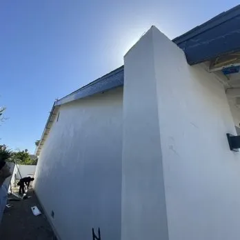 Local flat roof repair in Corona Del Mar, CA - Gutter Builders Newport Beach