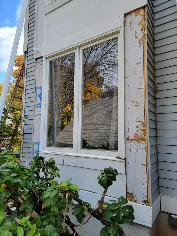 Slide of Gutter Cleaning Service