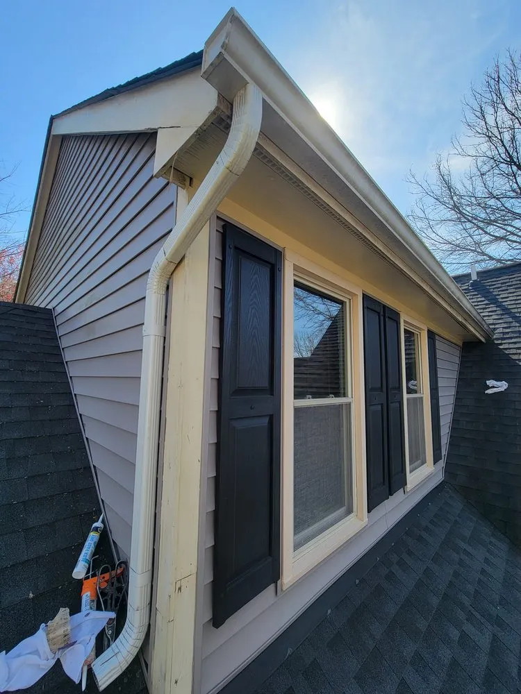 Slide of Gutter Cleaning Service