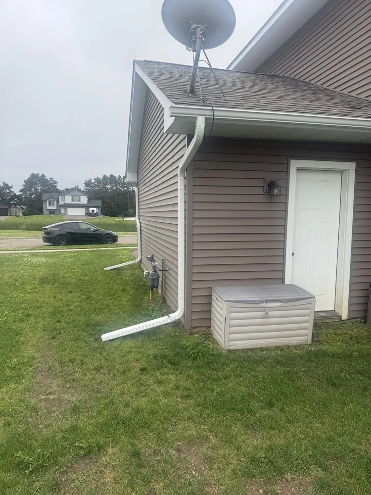 Slide of Gutter Craftsman