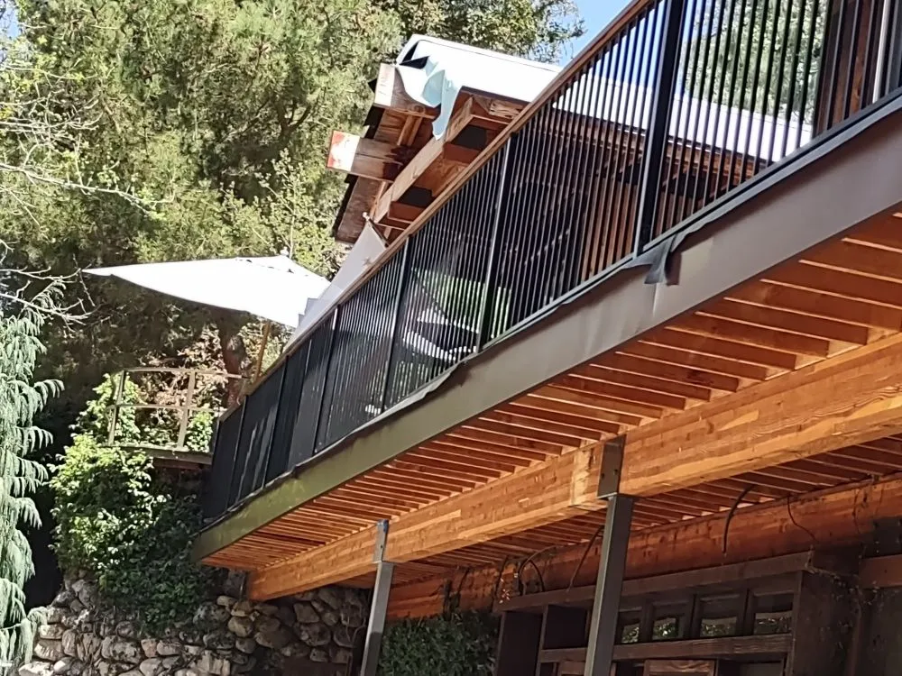 Slide of Gutter Flow