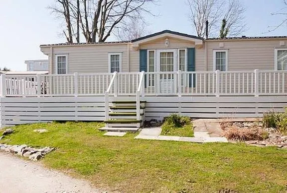 Slide of Guzman Remodeling