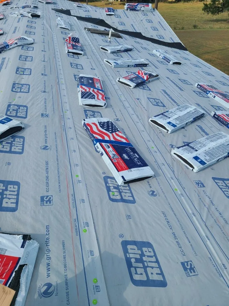 Licensed roof replacement with free inspection in Menifee, AR by Guzman Roofing and Gutters