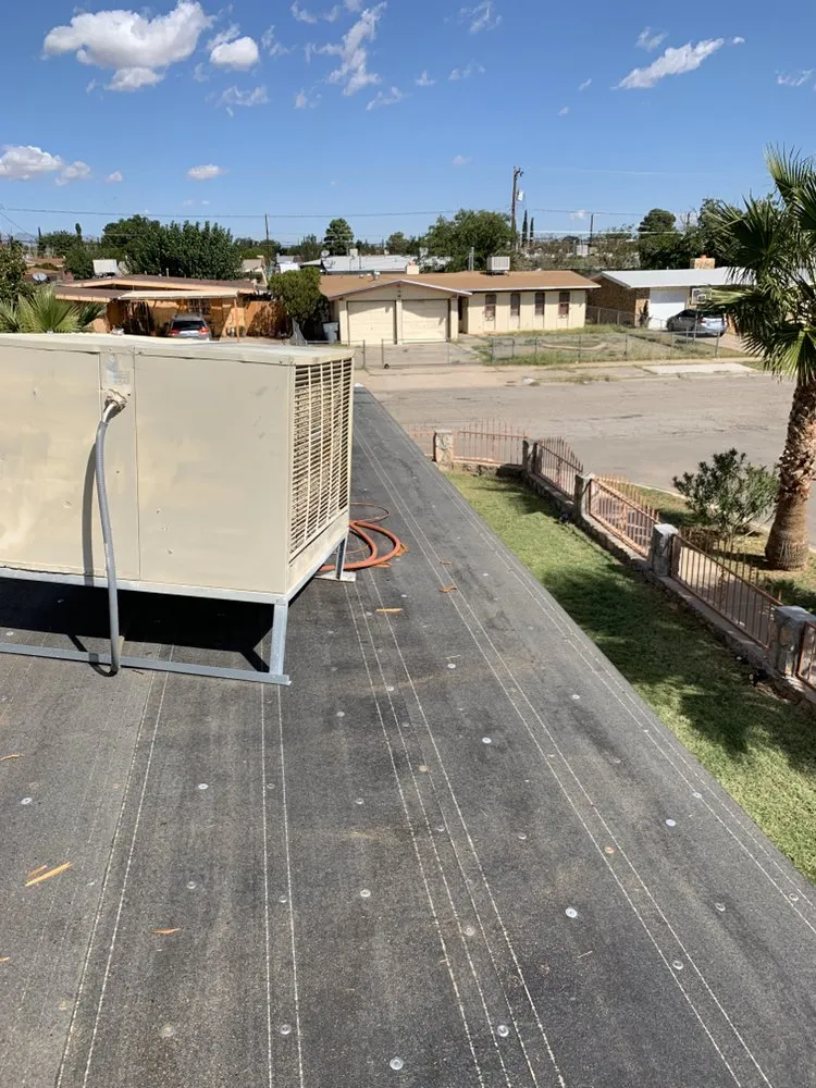 Slide of G&V Roofing