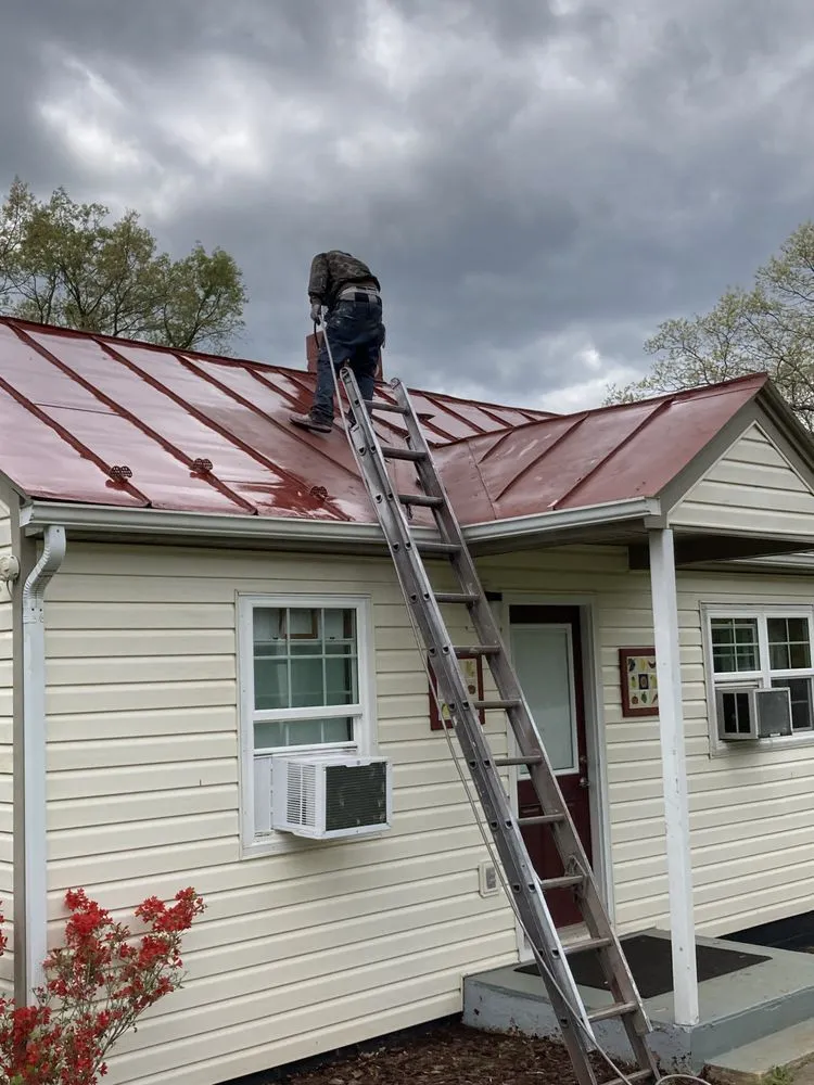 Trusted flat roof repair in Scottsville, VA - GW Services Metal Roof Painting
