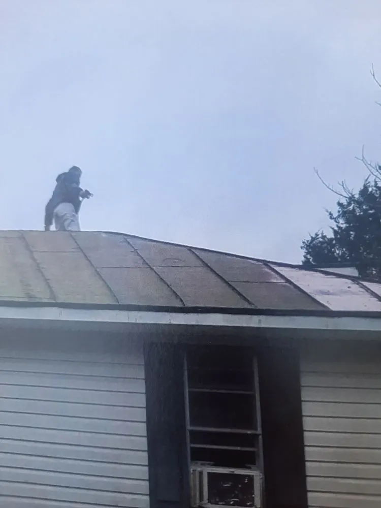 Professional metal roofing installation near you in Scottsville, VA by GW Services Metal Roof Painting