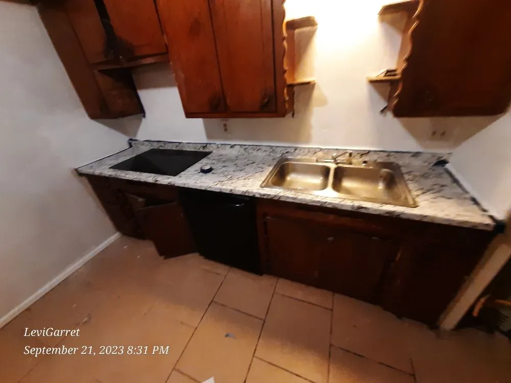 Slide of Gw's Everything Maintenance and Make Ready in Remodel