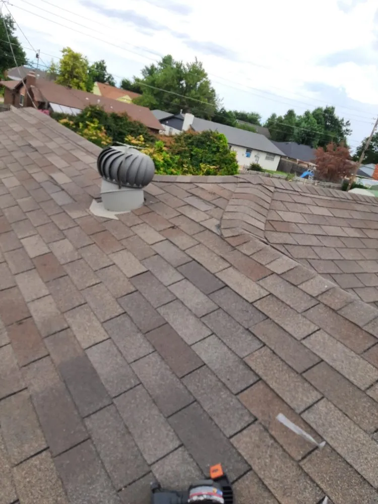 Slide of Gw's Everything Maintenance and Make Ready in Remodel