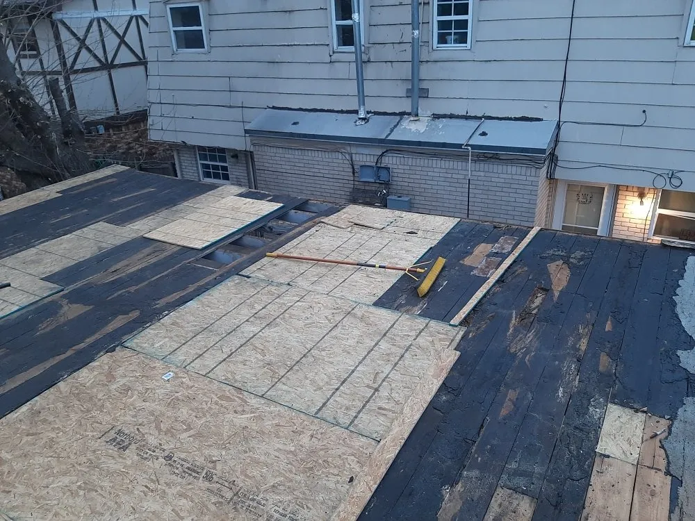 Slide of Gw's Everything Maintenance and Make Ready in Remodel