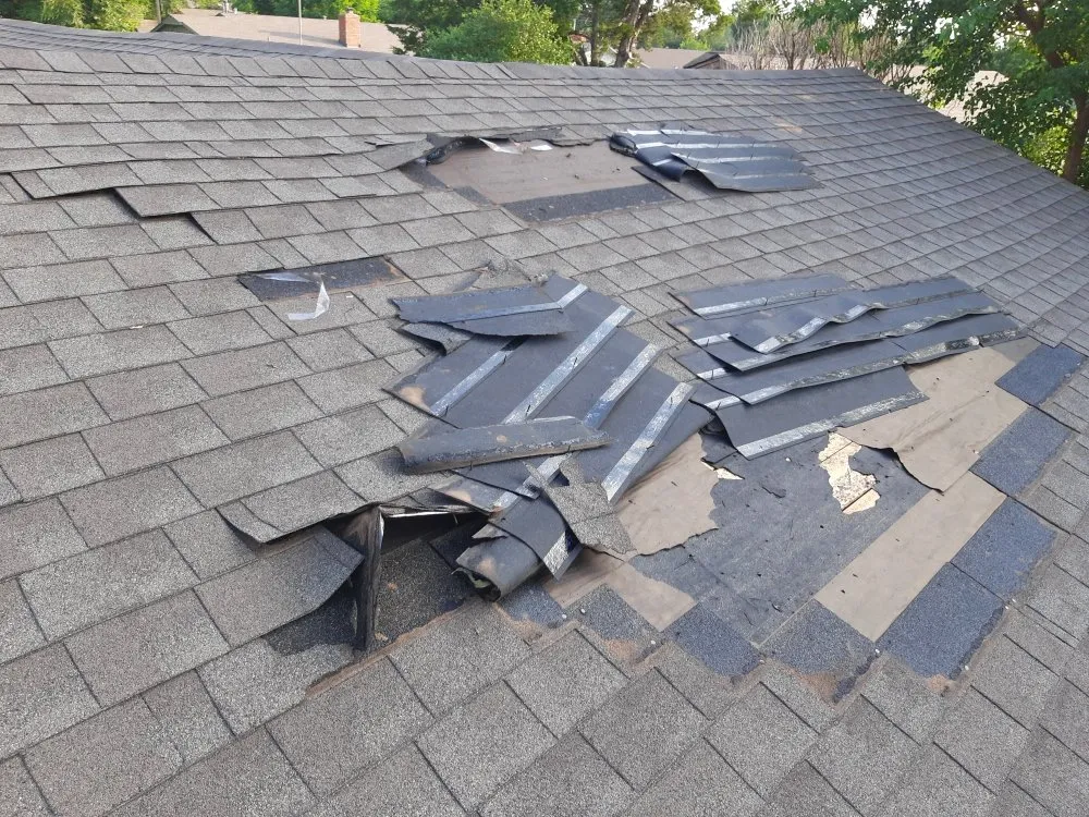 Slide of Gw's Everything Maintenance and Make Ready in Remodel