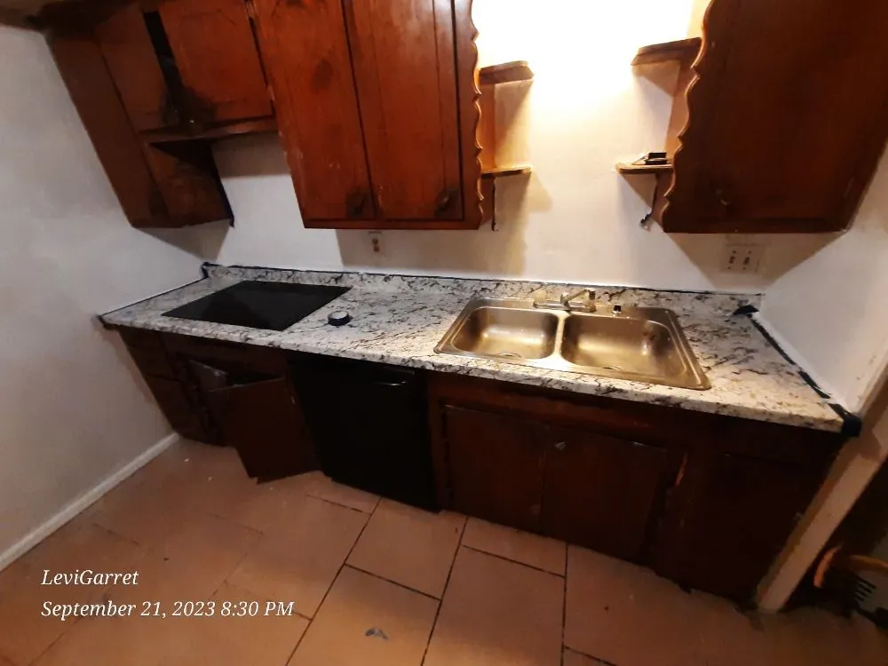 Slide of Gw's Everything Maintenance and Make Ready in Remodel