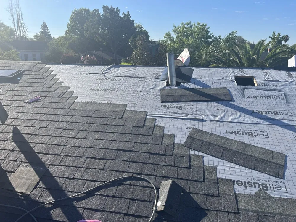 Slide of H & G Roofing