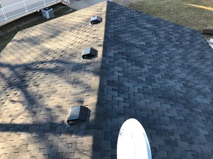 Emergency roof replacement in Waterloo, NE - H & H Exteriors