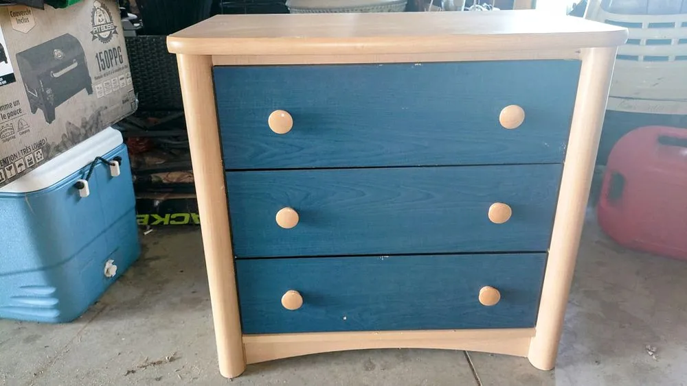 Slide of H & H Home Improvement