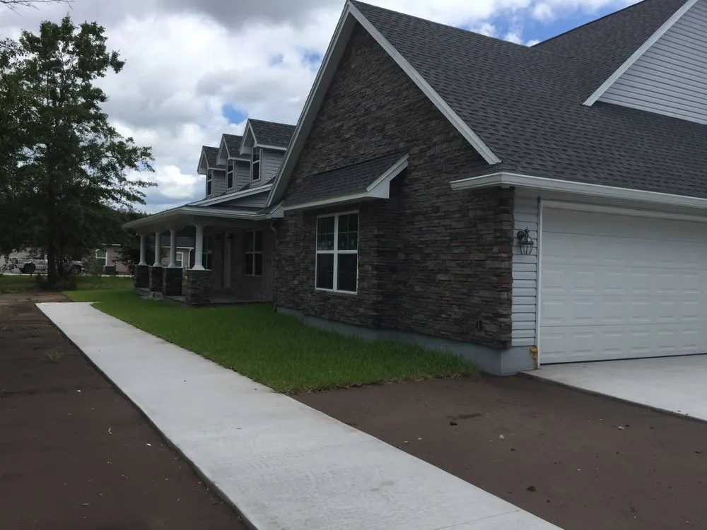 Slide of H & H Homes