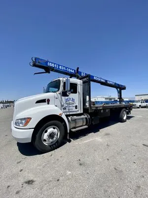 H & H Roofing Supply Logo