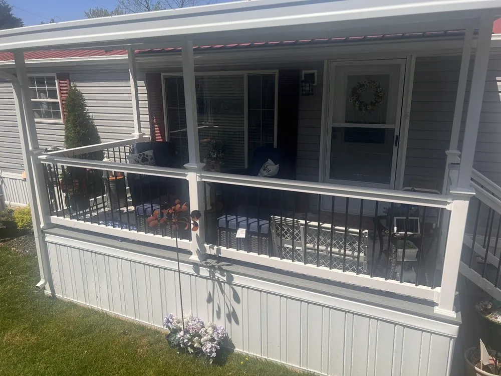 Slide of H & M Mobile Home Remodelers