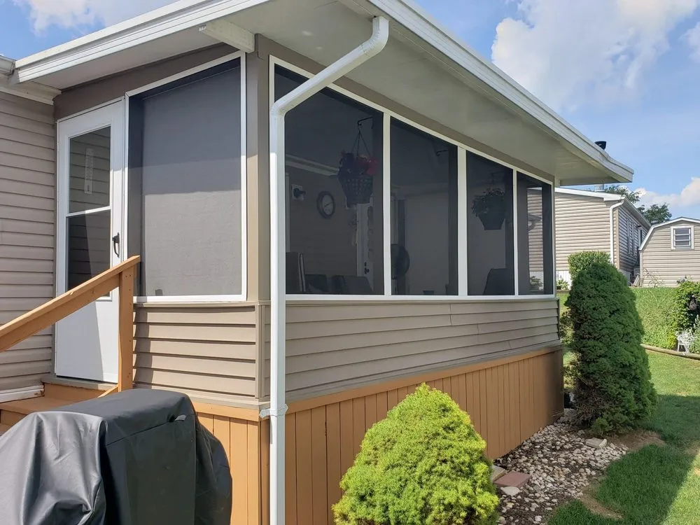 Slide of H & M Mobile Home Remodelers