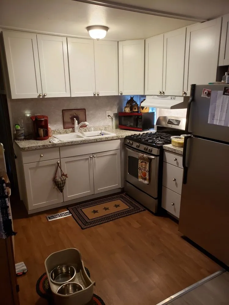 Slide of H & M Mobile Home Remodelers