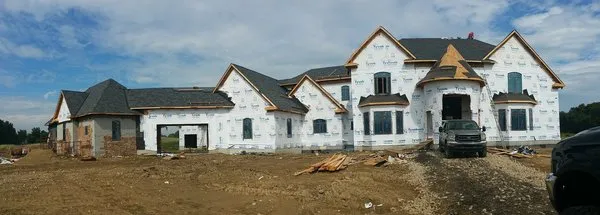 H & M Roofing & Exteriors Logo