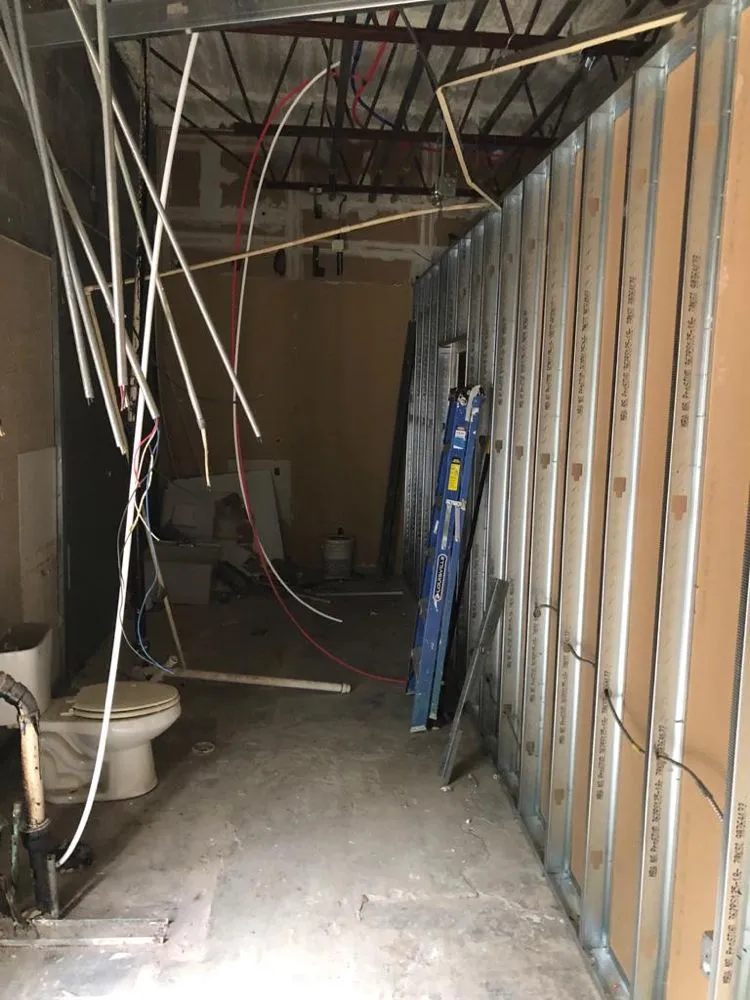 Slide of H & R Pro Builders