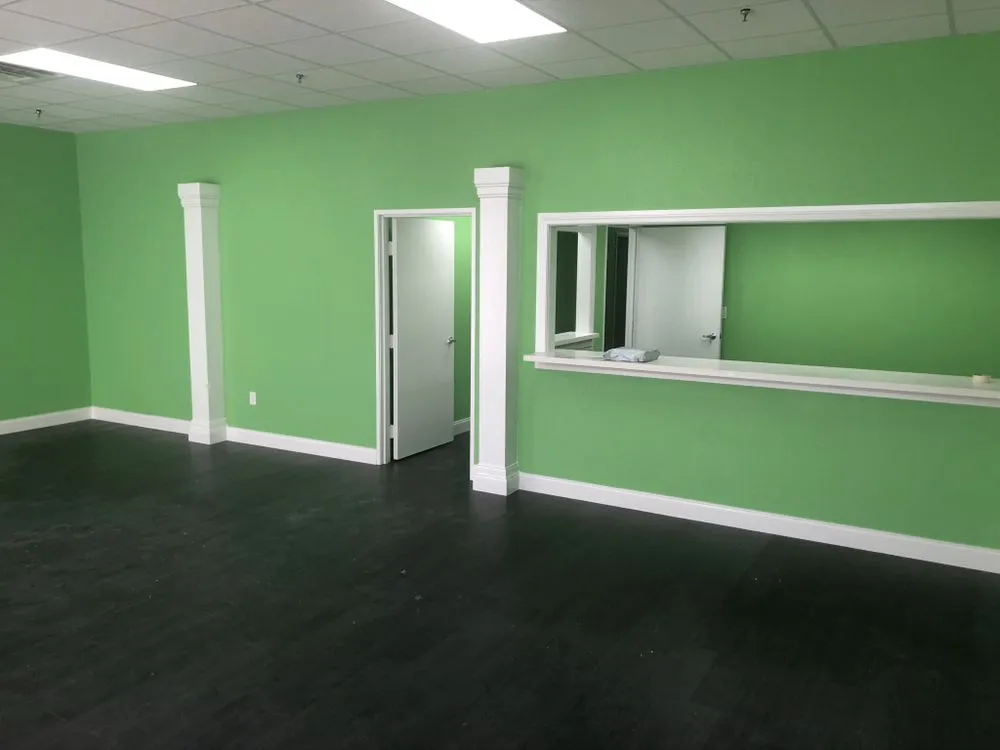 Slide of H & R Pro Builders