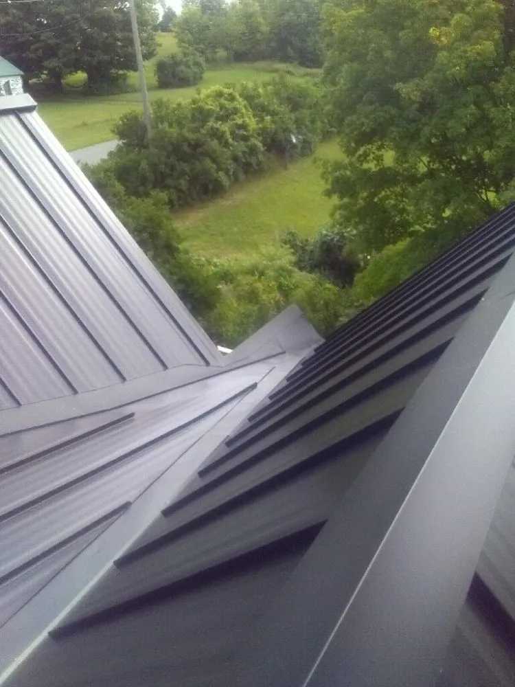 Slide of H Eicher & Sons General Construction