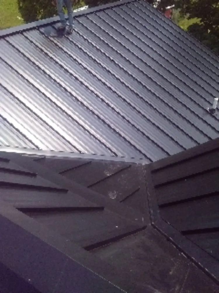 Slide of H Eicher & Sons General Construction