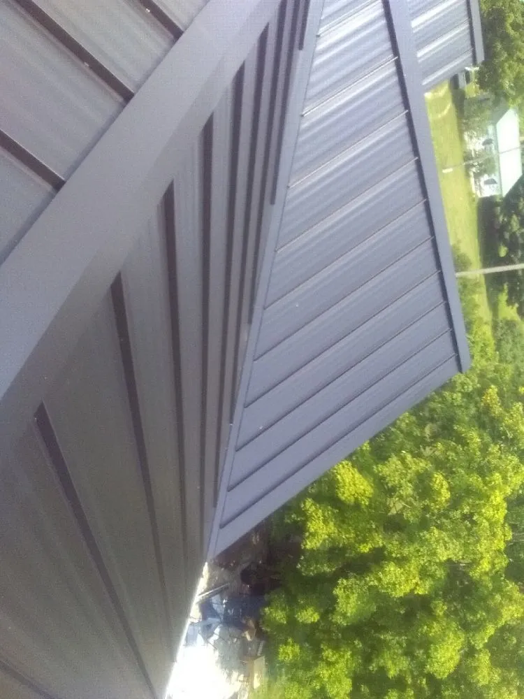 Slide of H Eicher & Sons General Construction